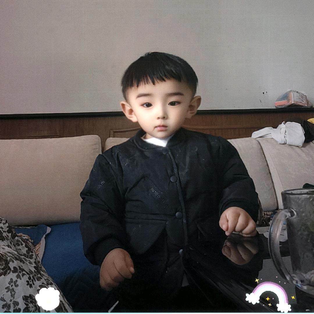 思念亲爱的。母亲