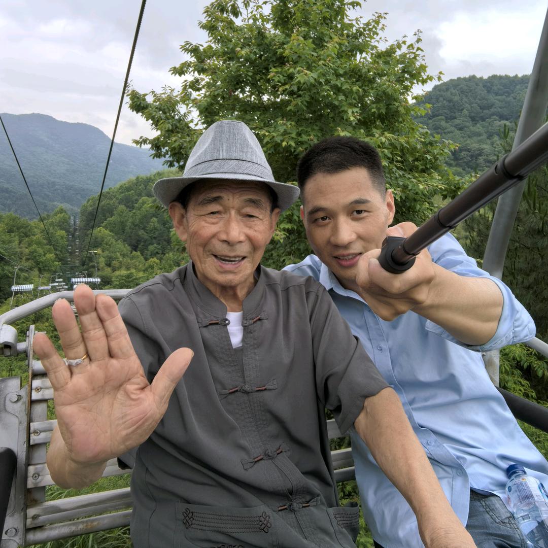L微笑与阳光