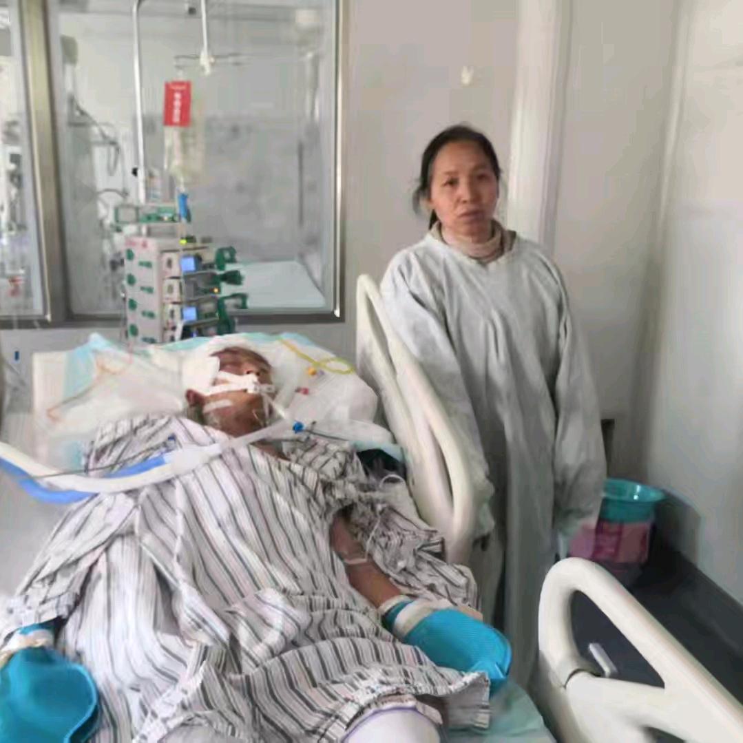 求求社会爱心人士帮帮我救救我弟弟