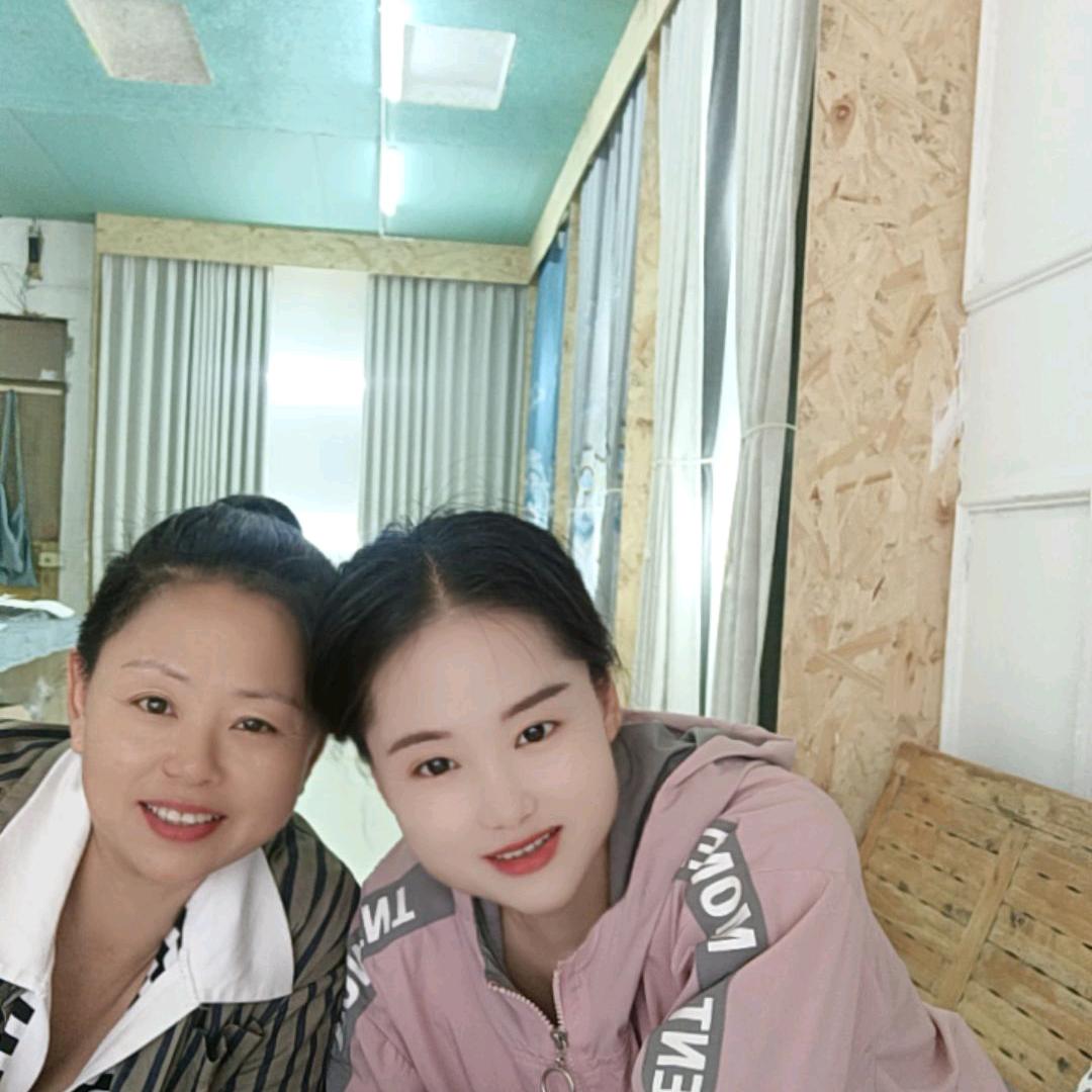 姐妹窗帘