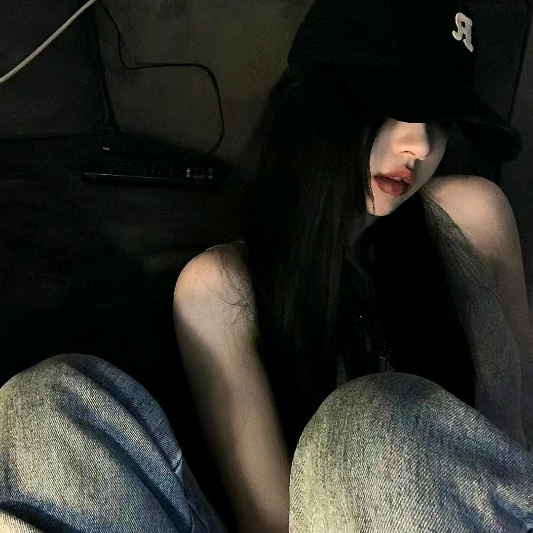 不是山谷。