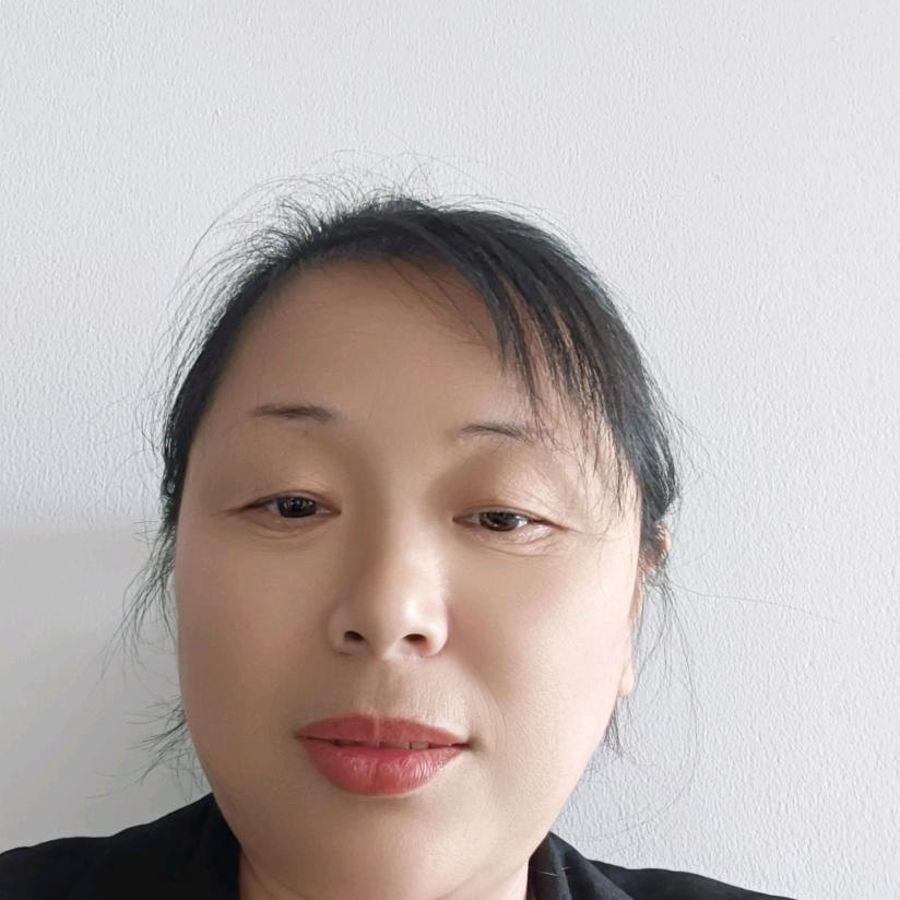 不会撒娇的女人。