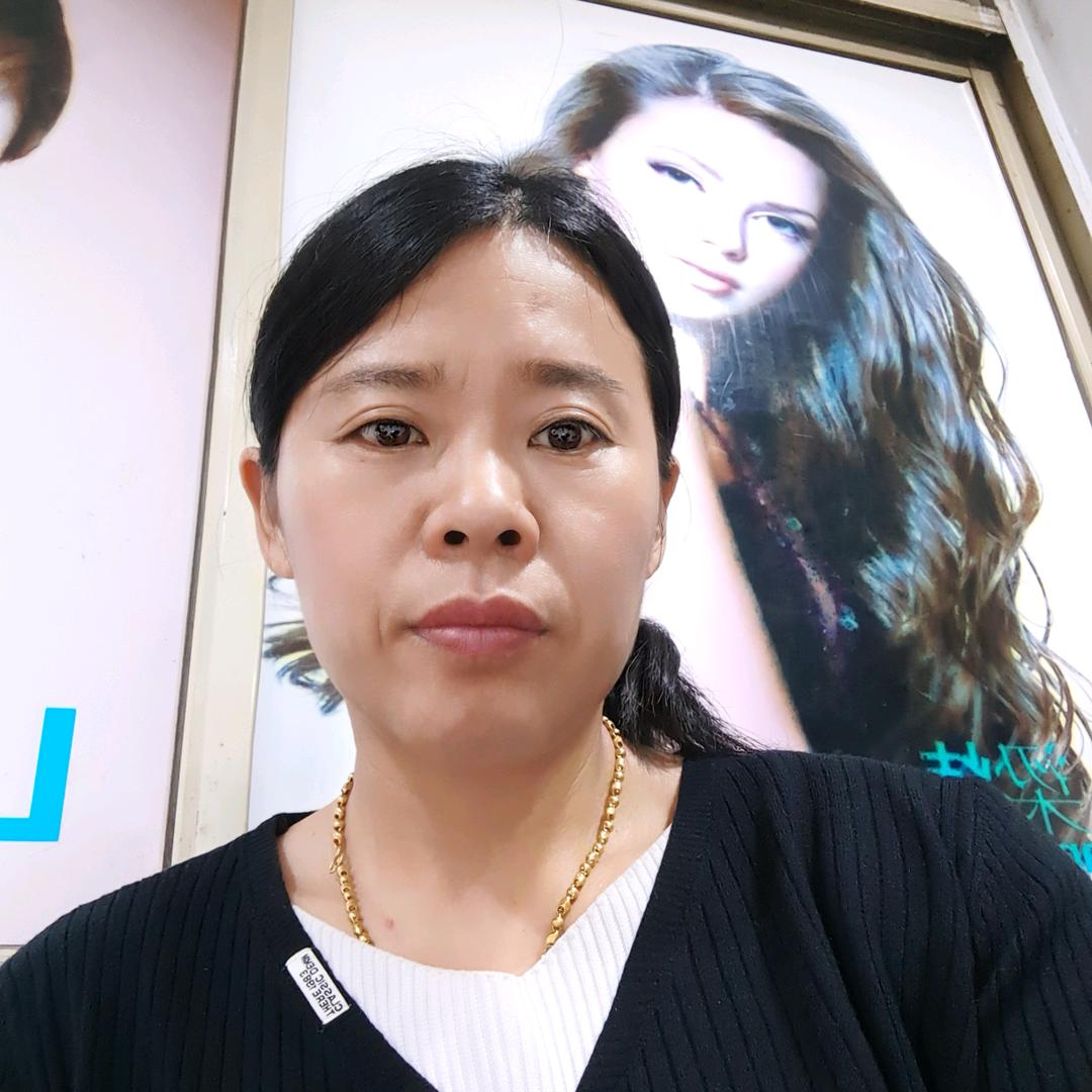 敲墙，种田的女人