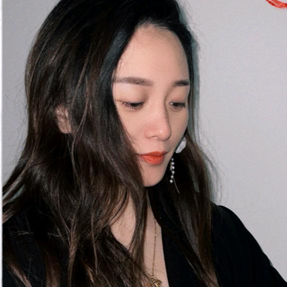 ꧁꫞꯭小刺猬🦔꫞꧂