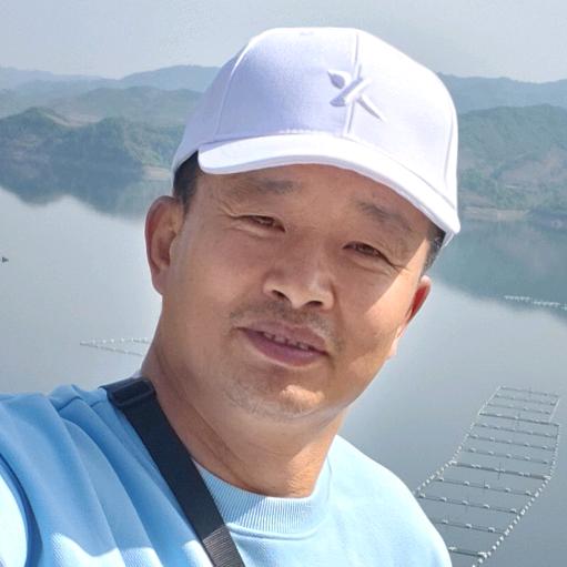 歌声回荡