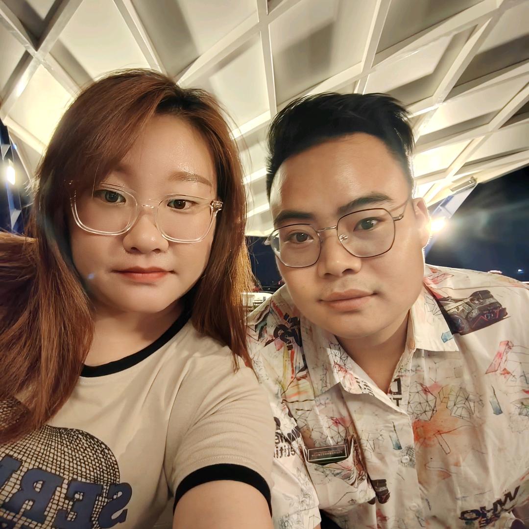 小马哥摆摊记
