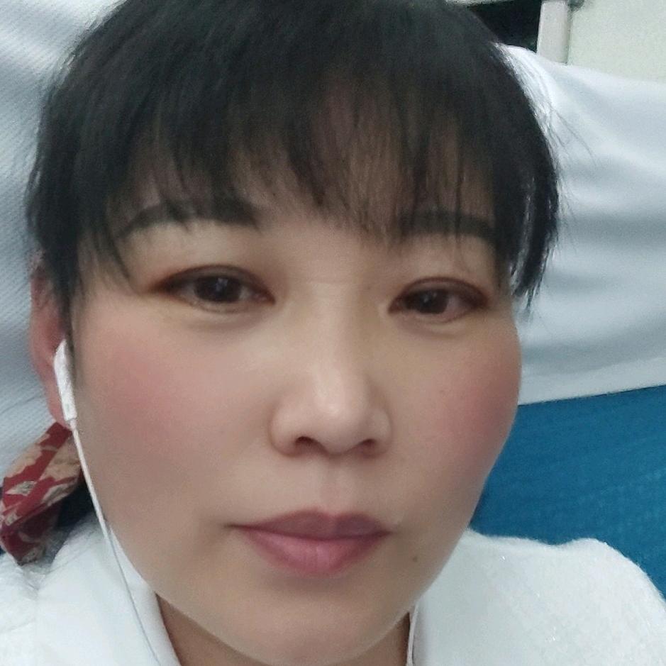 清香伴雪飘