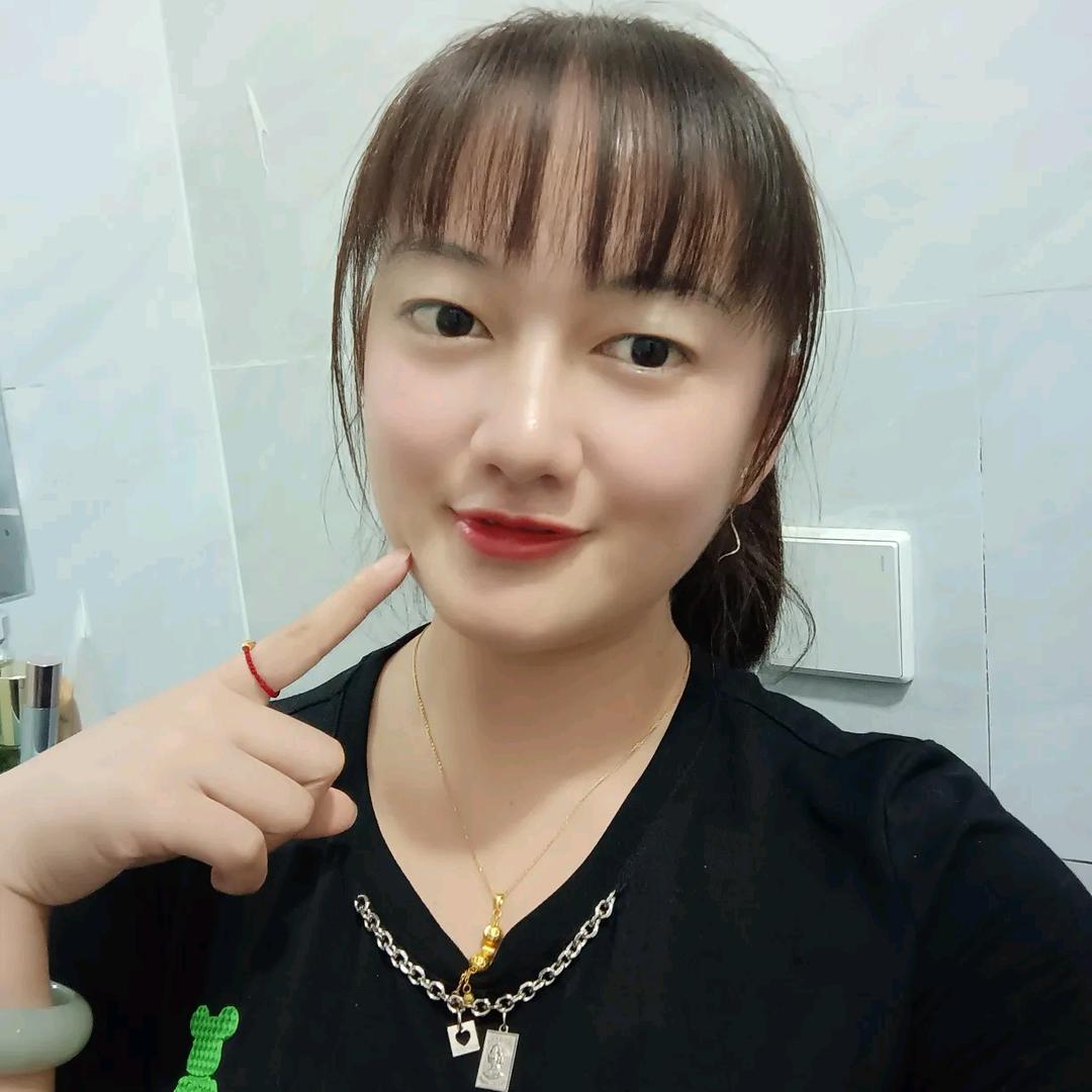 崔小靓