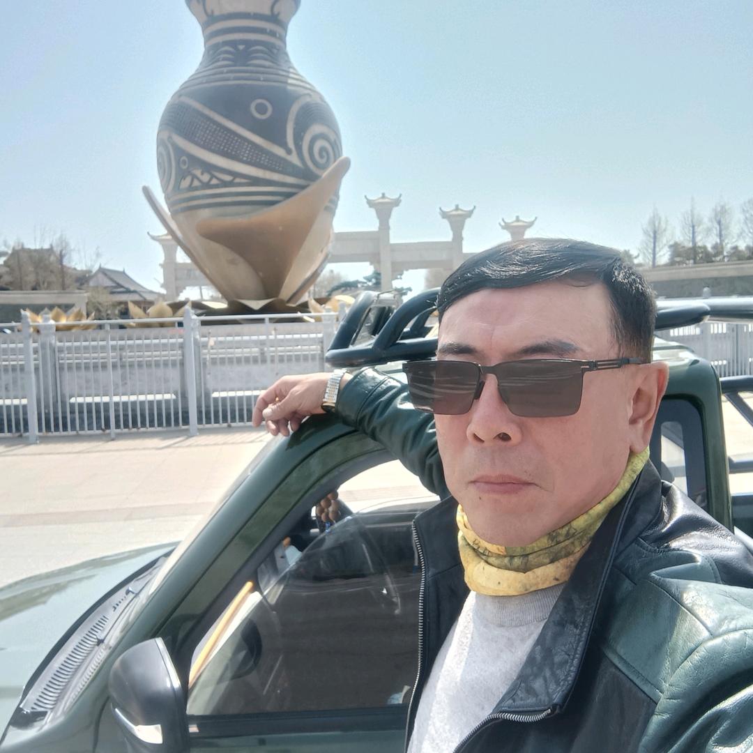 威海银滩坤哥