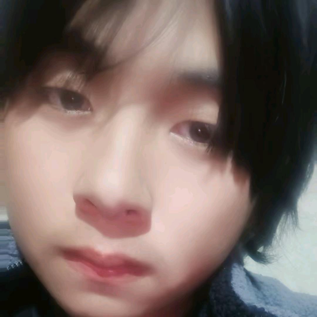 易明。