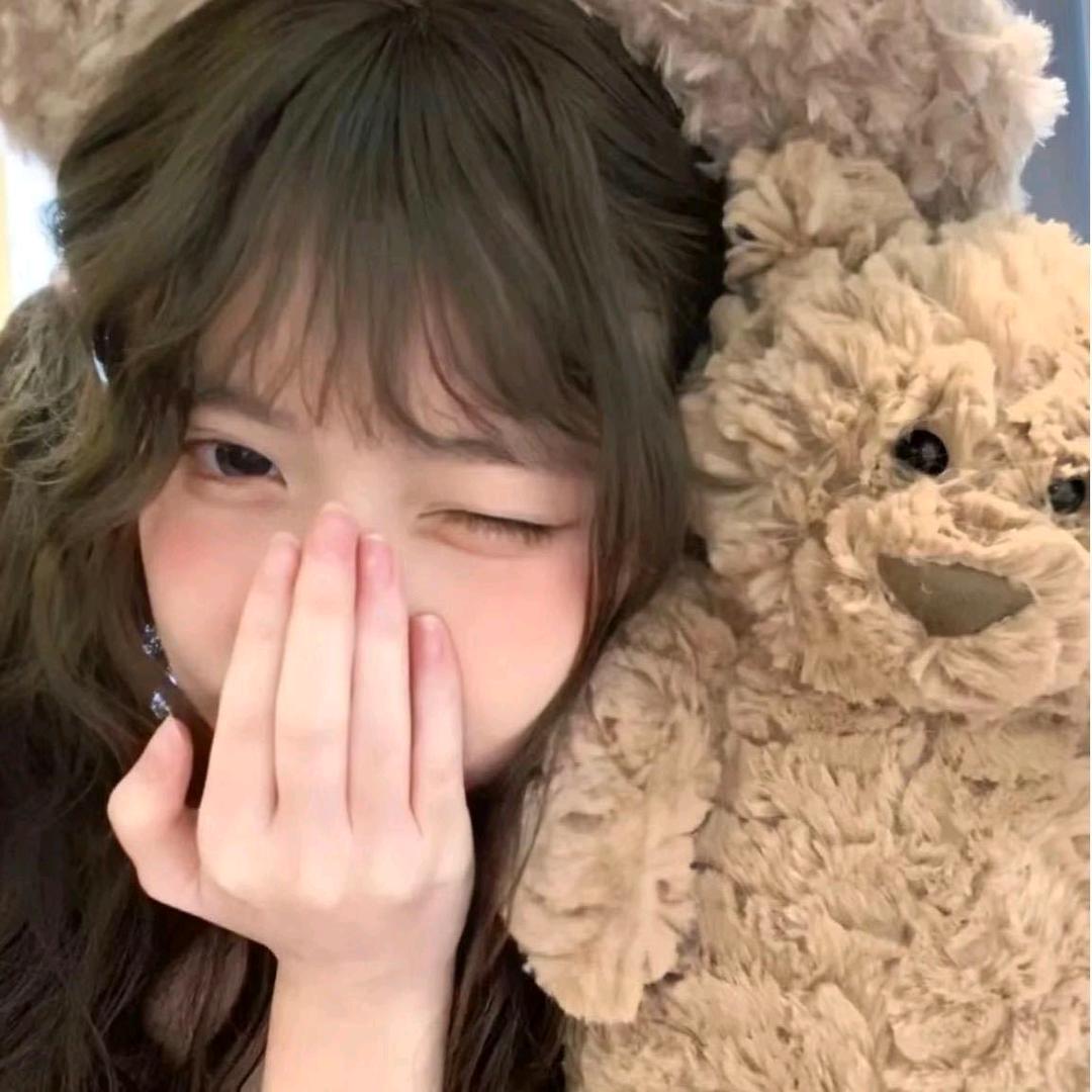 小凡子.