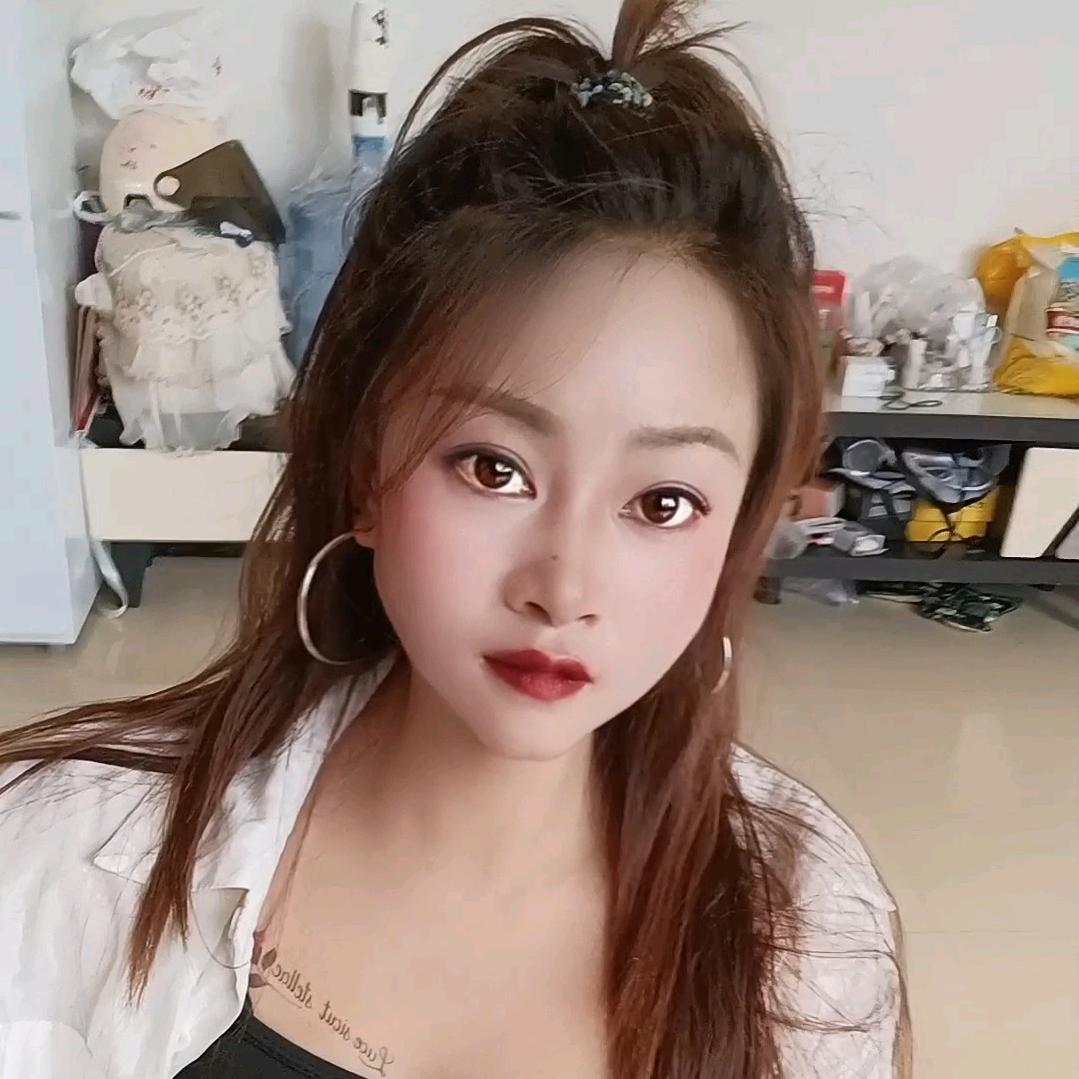 静静🥀