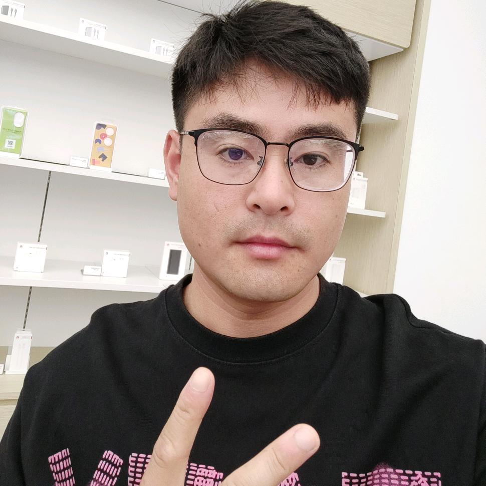 奔跑的小艾