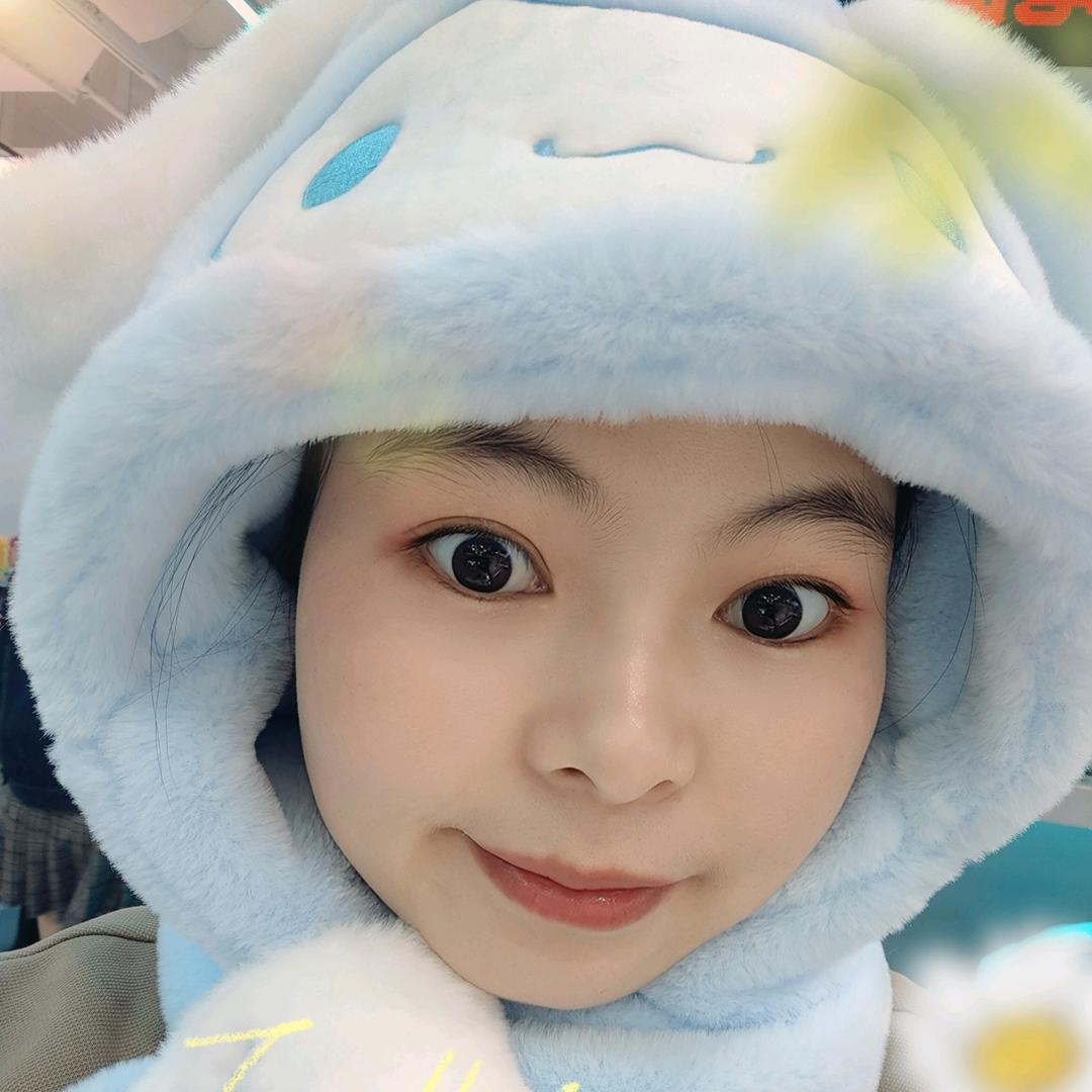 小华 🍭华