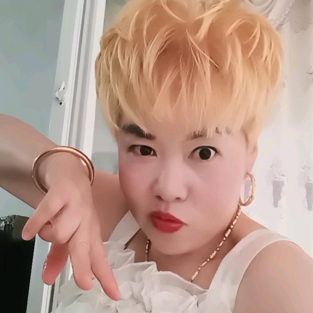 艳艳天单身