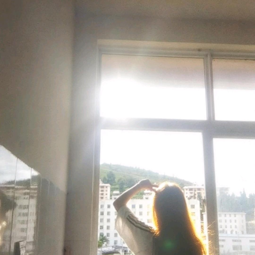 (｡･ω･｡)ﾉ♡困