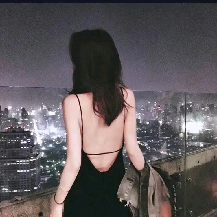 滚一边去