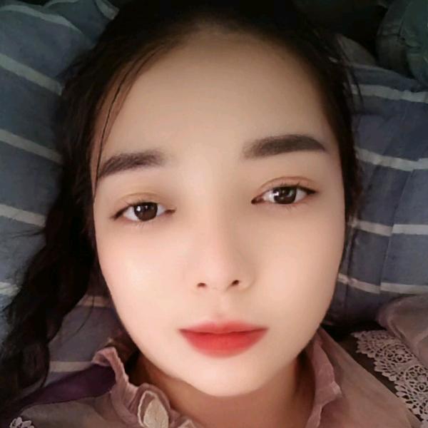 只想有个心疼我的人有吗（陈）