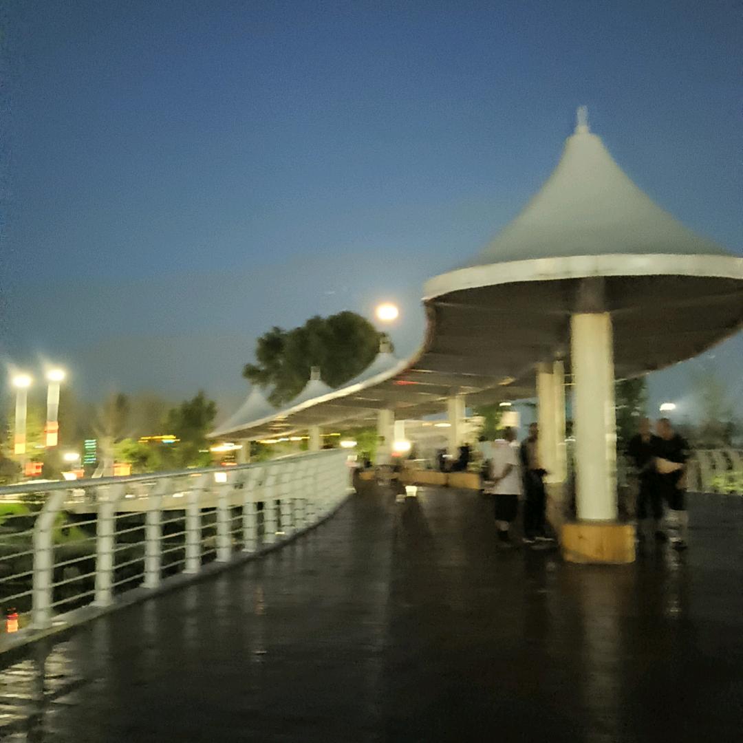 人生就像一场戏