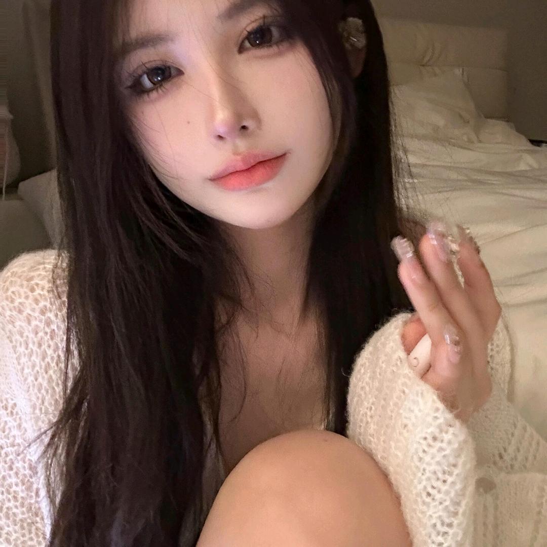 亮意半枝桃