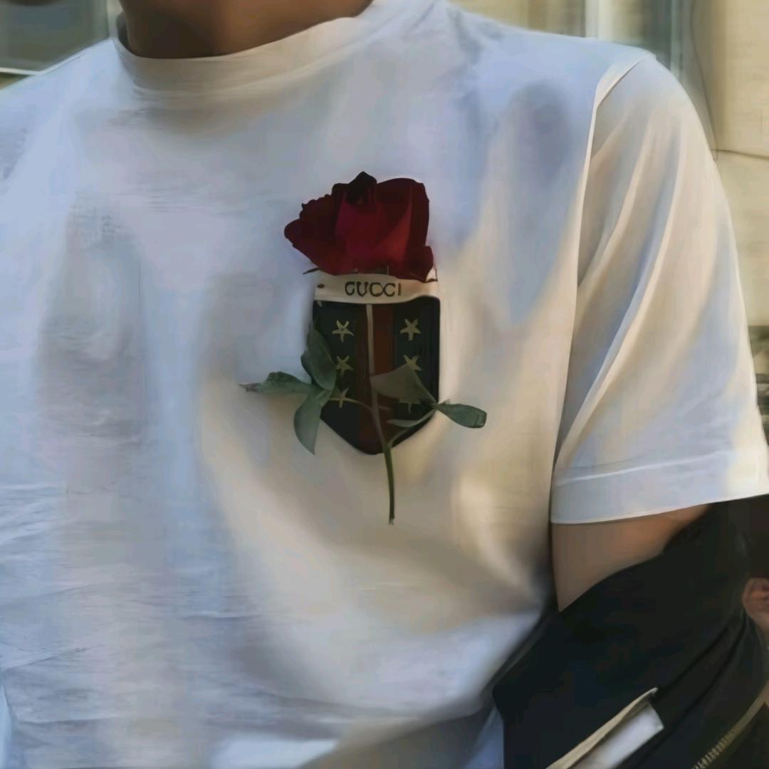 L L