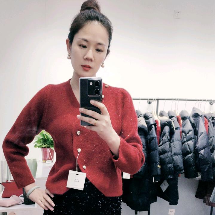 @庐江金喜平价服饰集合店