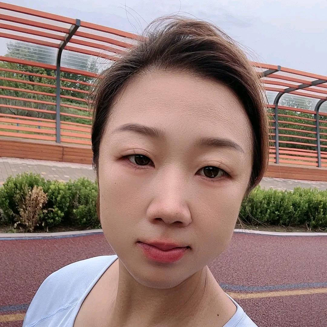 沃群货车一站式改装 歌谷空调 篷布批发