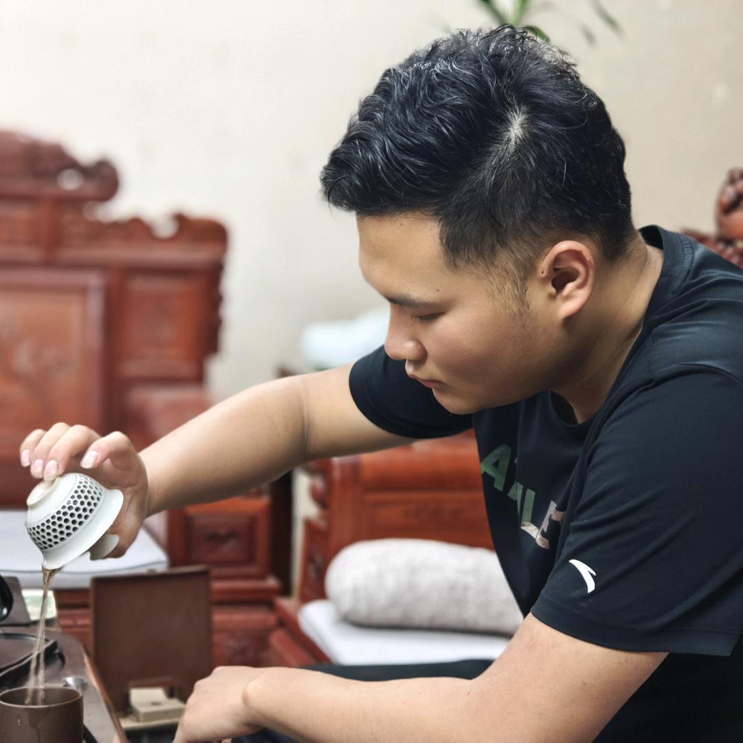 揭阳小哥