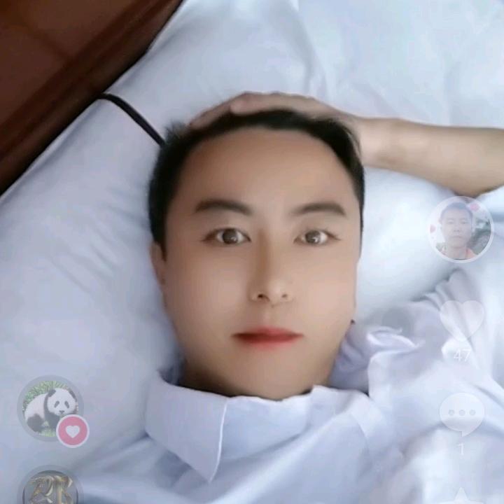 招生团队各类艺术体育文化课引流。