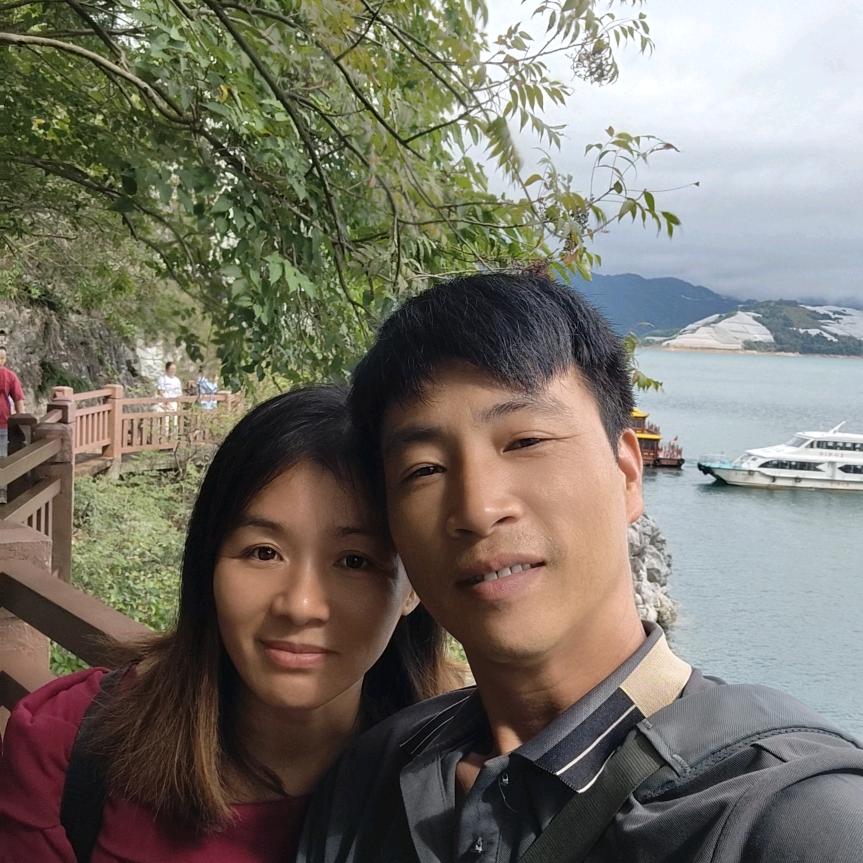 飞上云霄夫妻走乡村