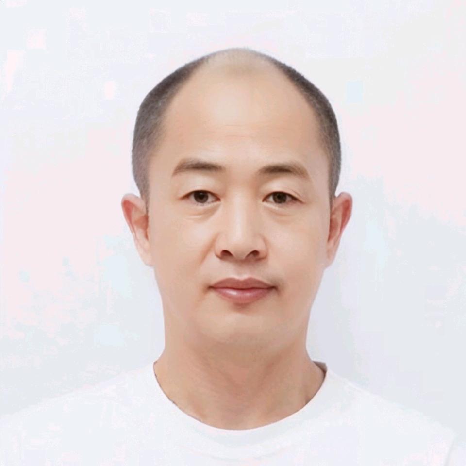 深圳打拼20多年—余金发