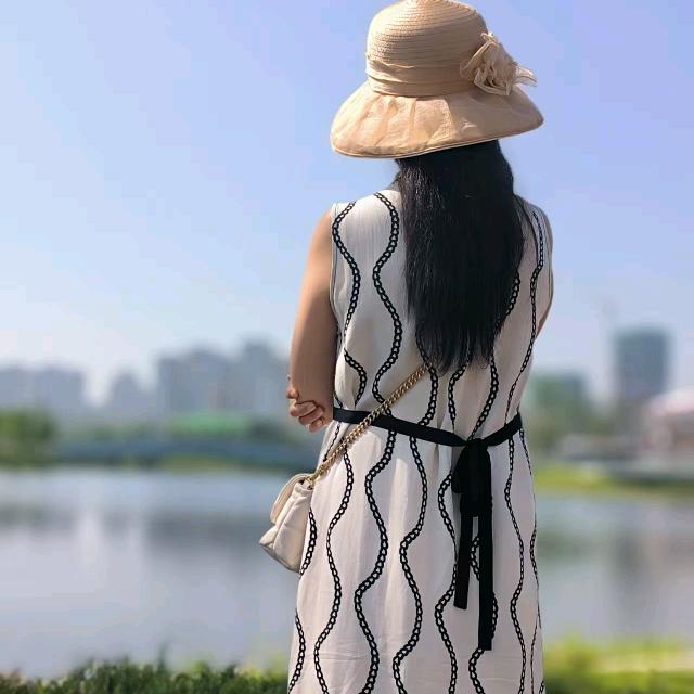 庄师羽绒服，眉山落虹巷112～.114号