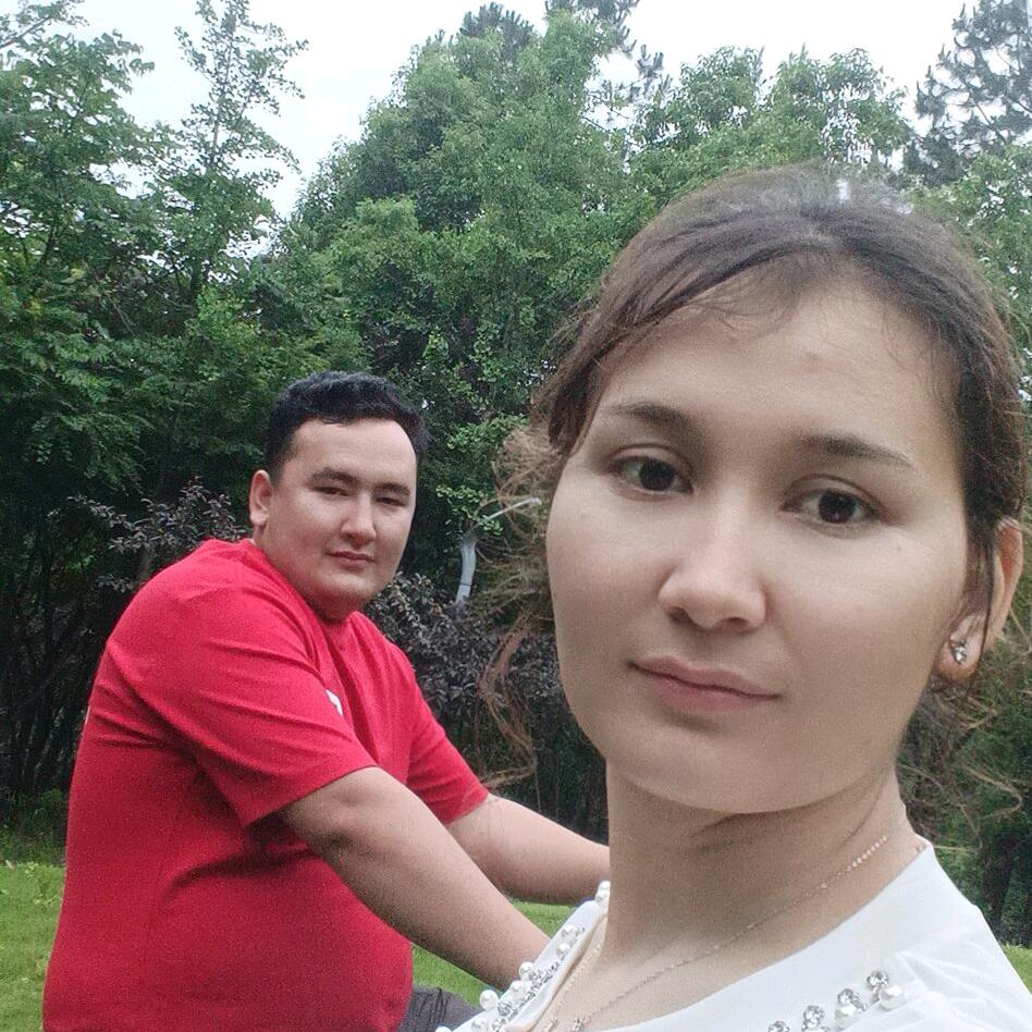 新疆和田羊肉火锅烤羊肉串店官方号