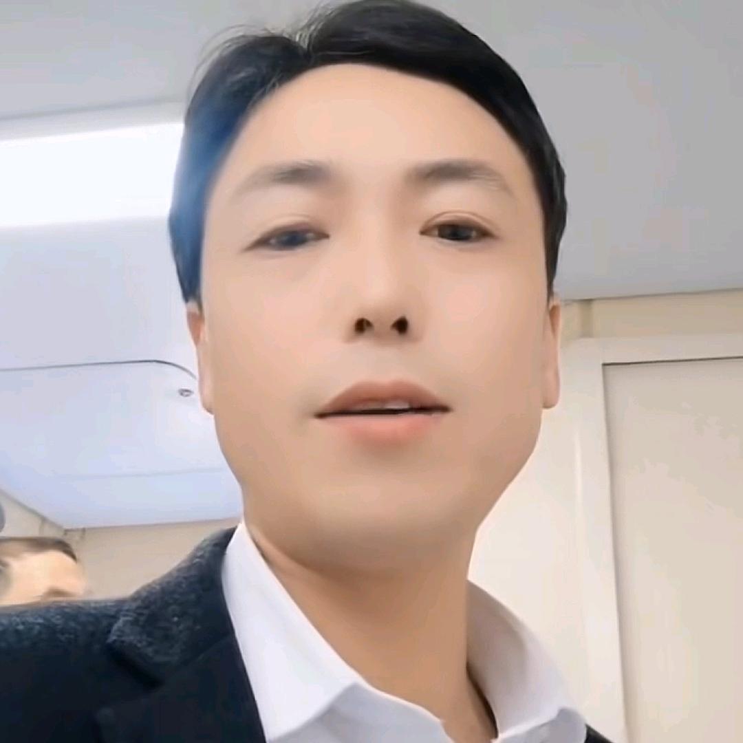🌹曾经心痛🌹郎二哥