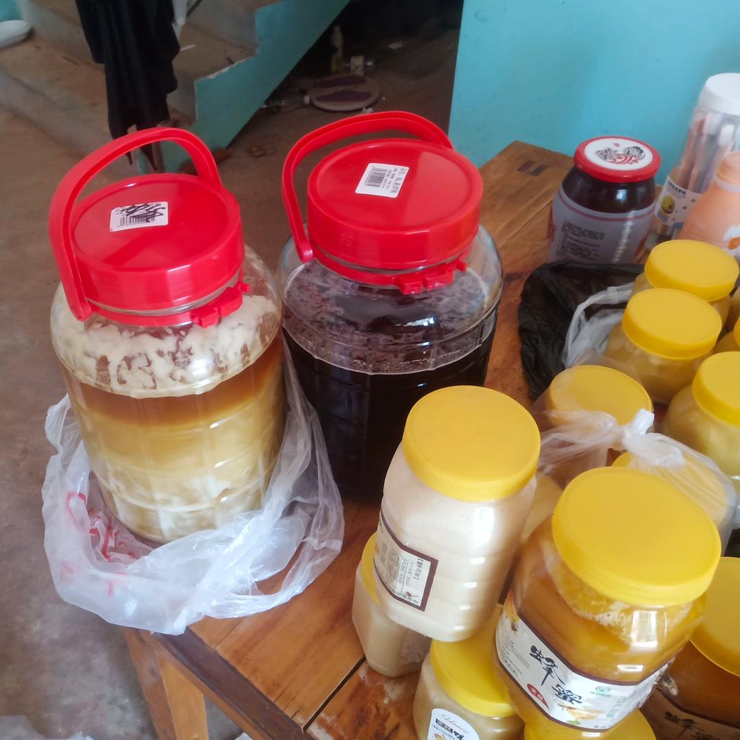 郭目不忘，土蜂蜜