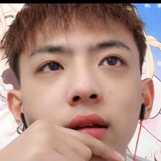 🇨🇳..HX哥…