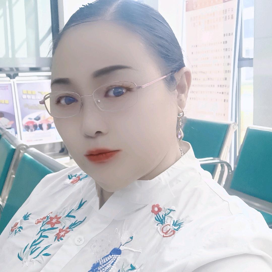 芳芳姐