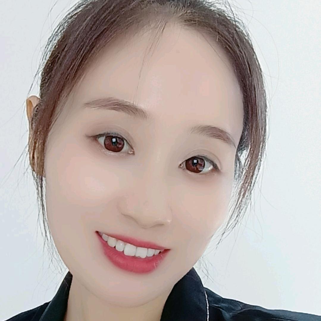 不为往事忧，只愿余生笑