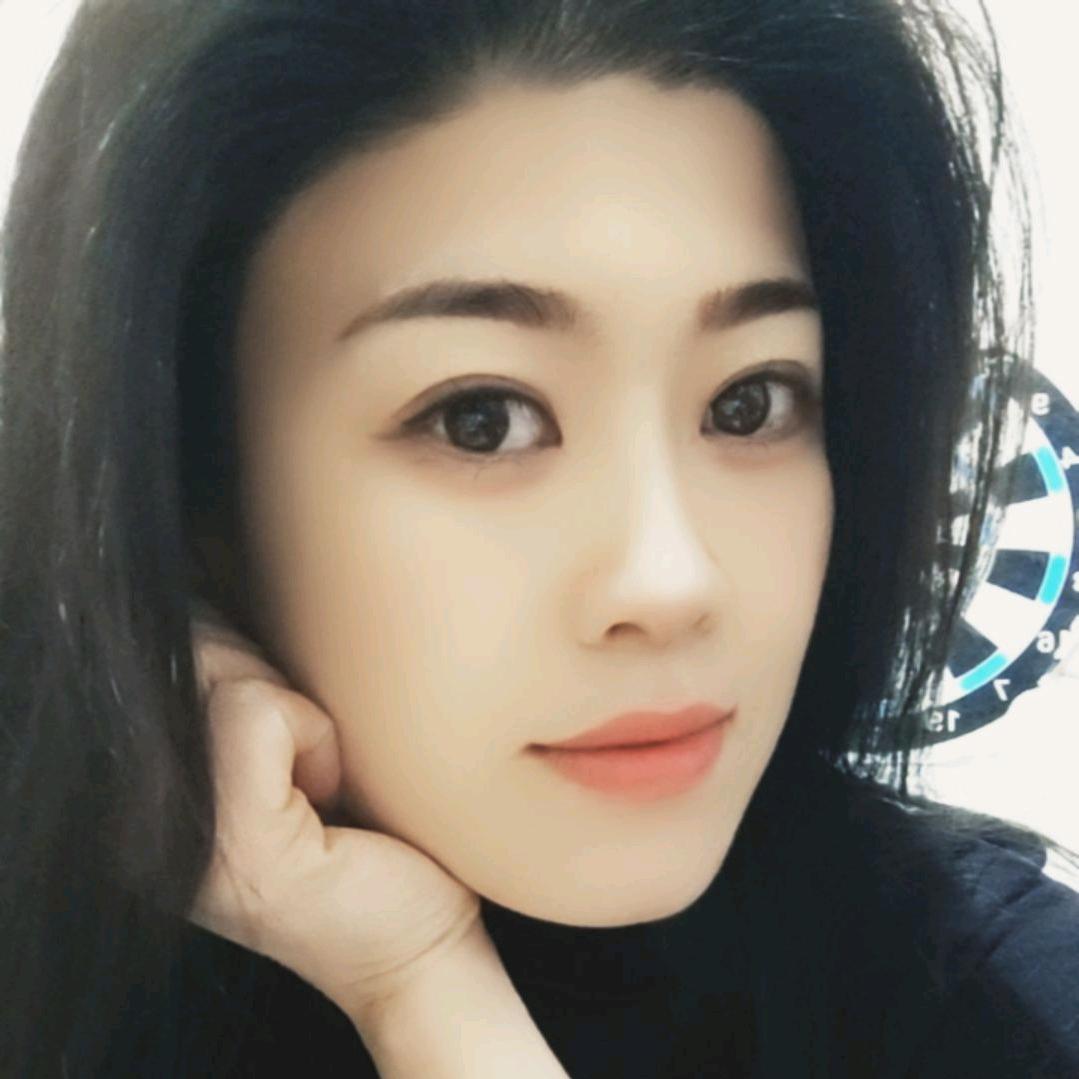〆碎花小裙子