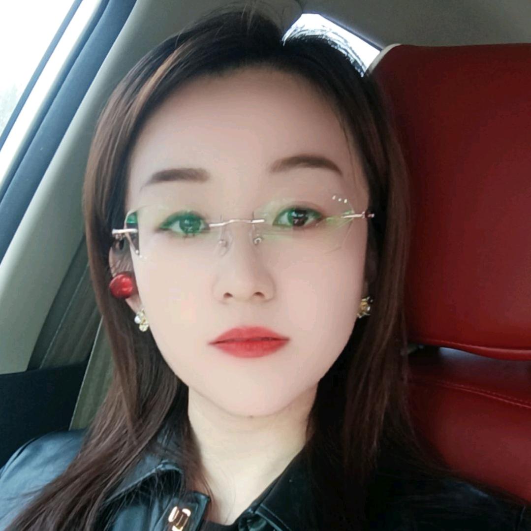 玥然