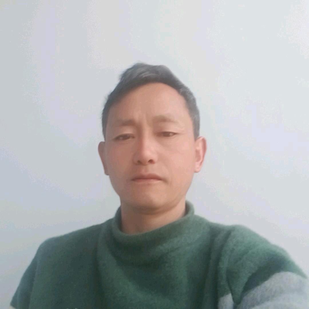 大山中草药种植的一代新农人，东林