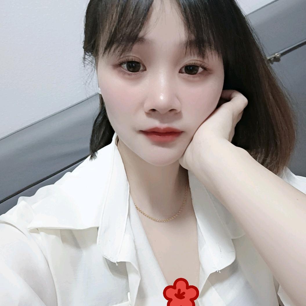 芳芳吖