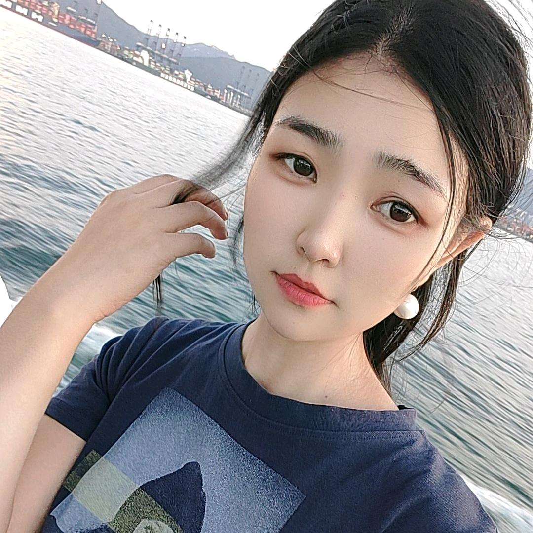 《衢州鸭头现卤现捞》有《五香》有《麻辣》