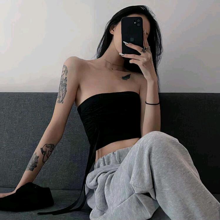 傻不愣邓女士