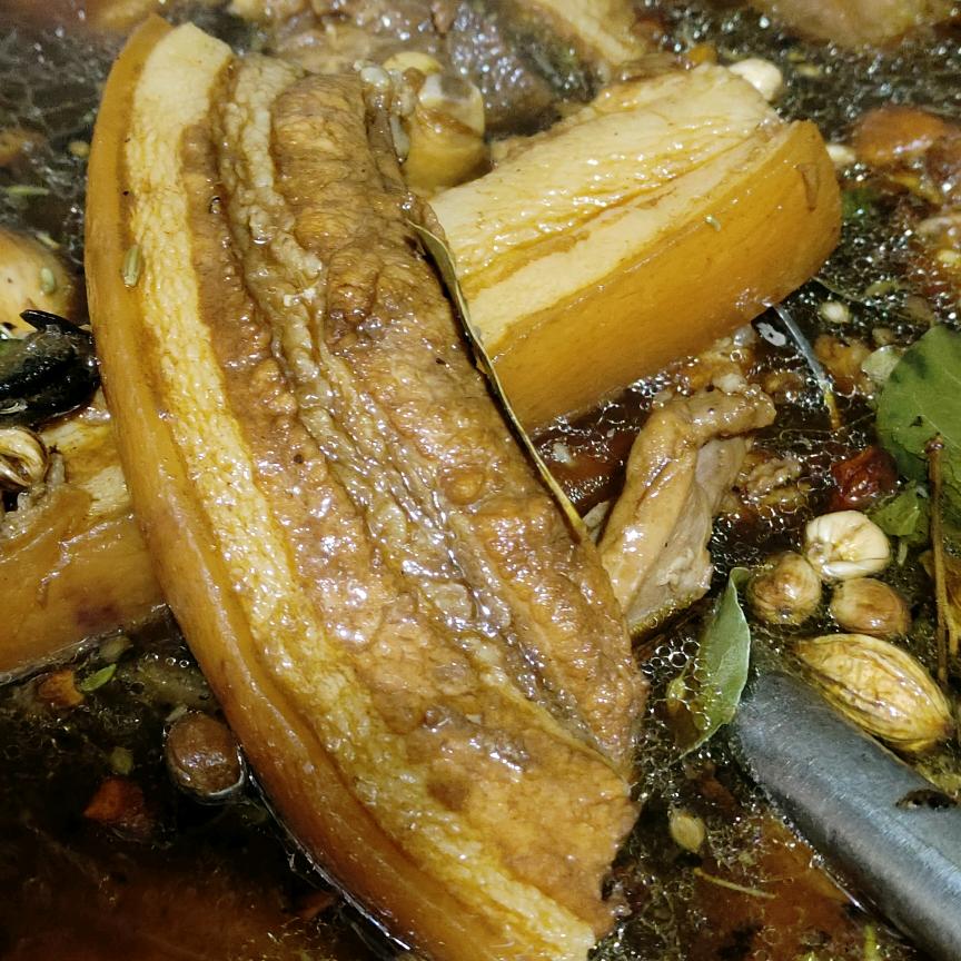 苗记甏肉干饭（邹城连青山路店）