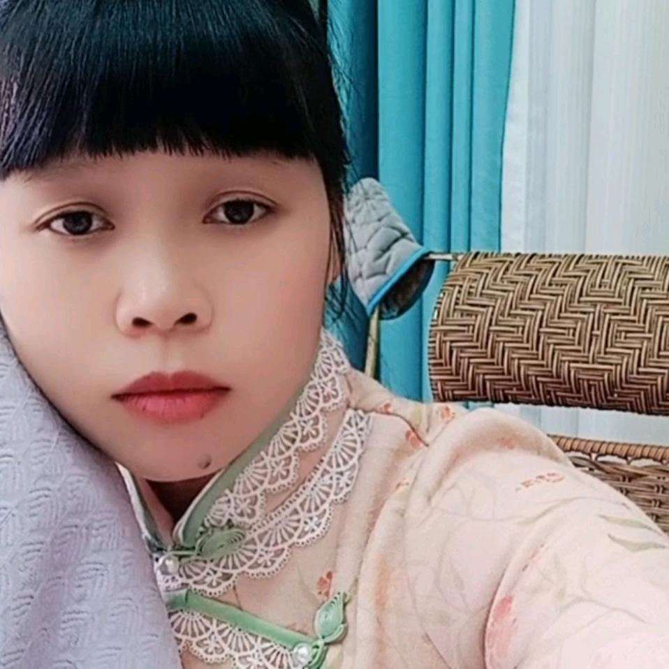 灵竹现代窗帘布艺(店在新市场)