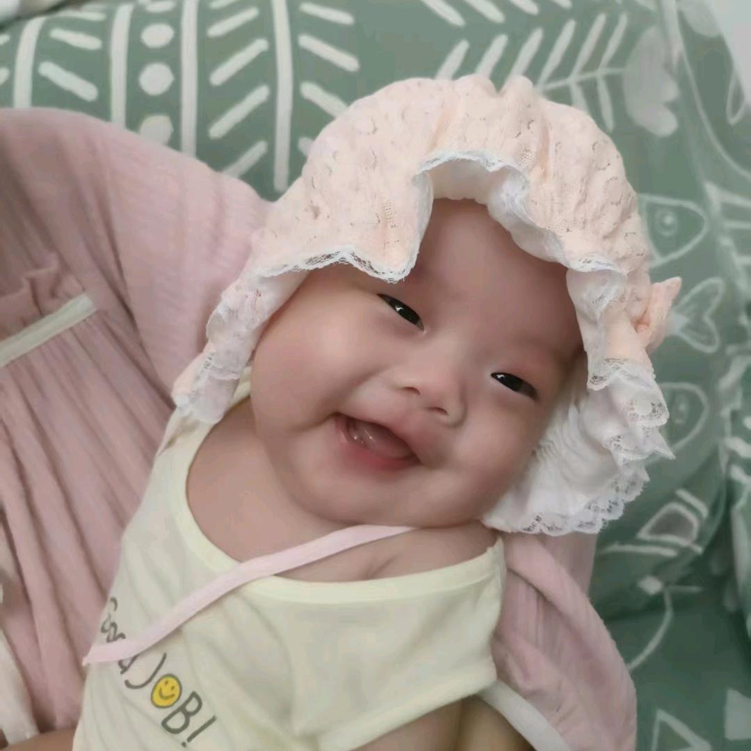 龙爸阳妈的小卿禾呀