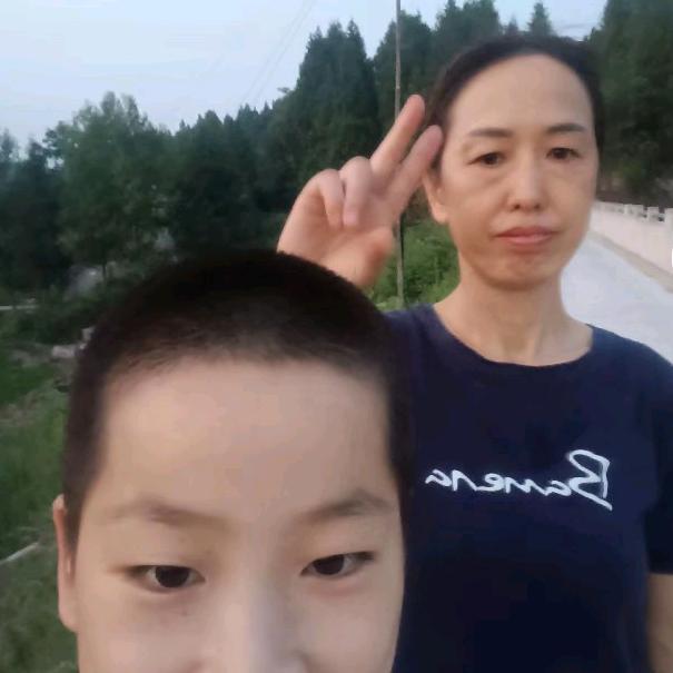 英英(上午9:28分首播)