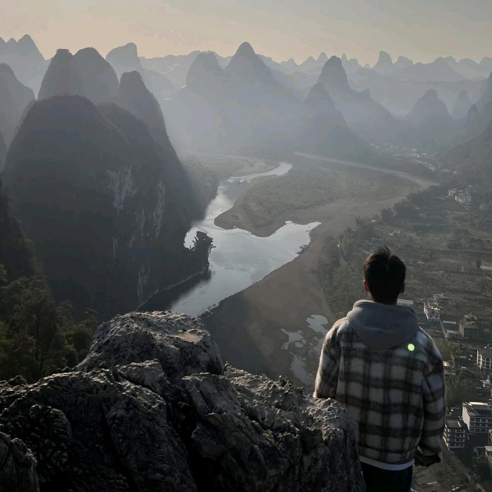 剑九大量回收♻️耐克阿迪达斯