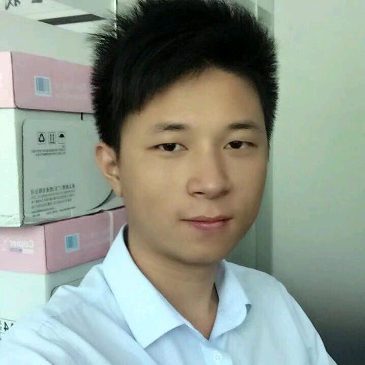 广东工伤 小董